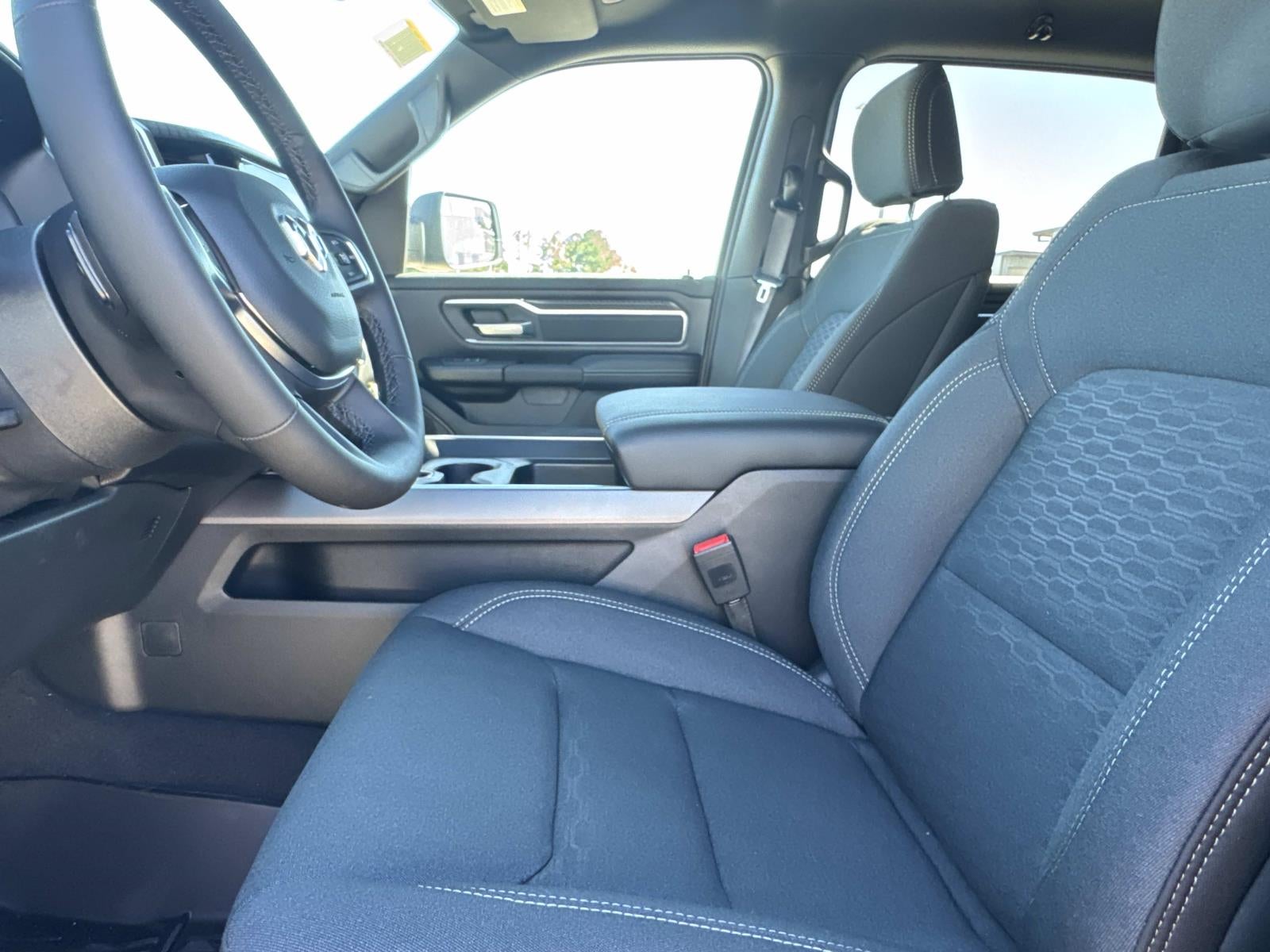 2026 RAM Ram 1500 RAM 1500 BIG HORN CREW CAB 4X2 5'7' BOX