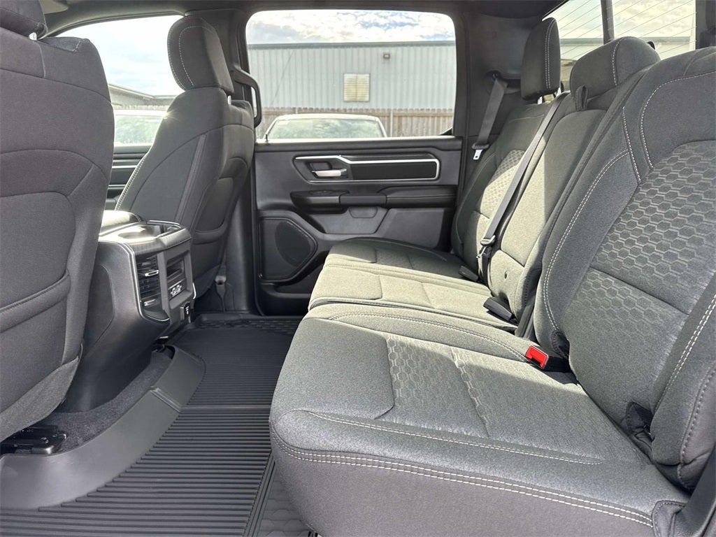 2026 RAM Ram 1500 RAM 1500 BIG HORN CREW CAB 4X2 5'7' BOX