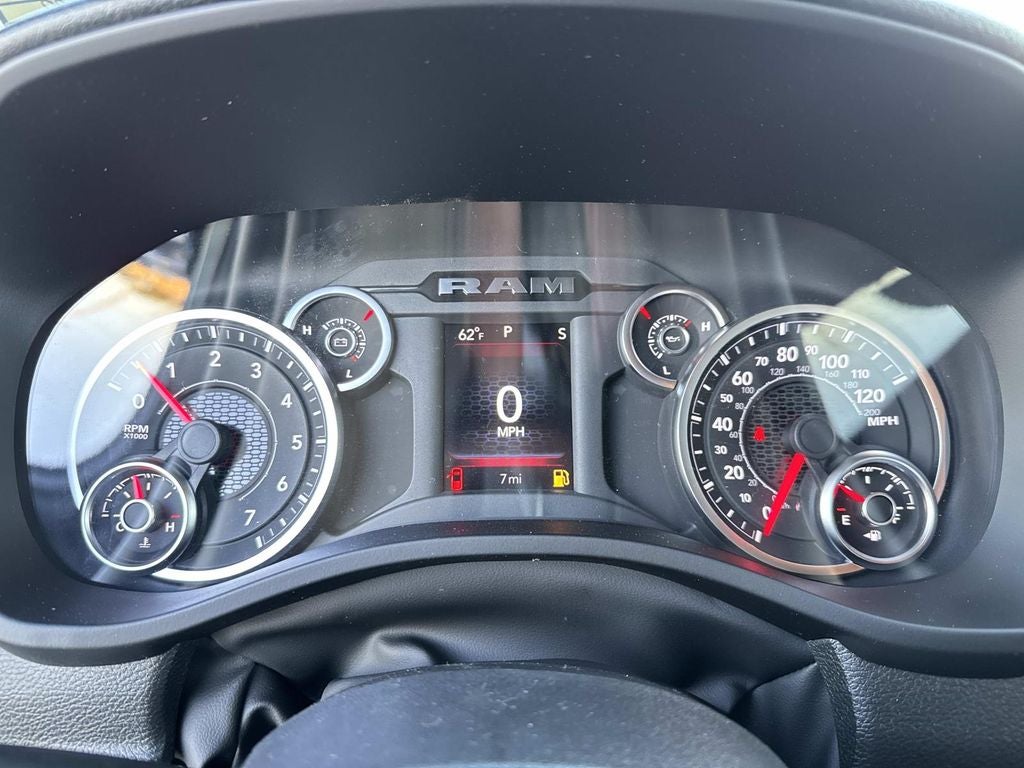 2026 RAM Ram 1500 RAM 1500 BIG HORN CREW CAB 4X2 5'7' BOX