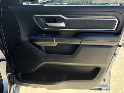 2021 RAM 1500 Big Horn Crew Cab 4x2 5'7' Box