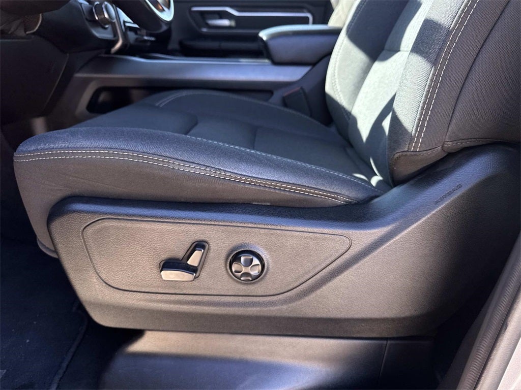 2021 RAM 1500 Big Horn Crew Cab 4x2 5'7' Box