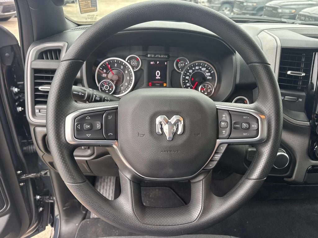 2026 RAM Ram 1500 RAM 1500 EXPRESS CREW CAB 4X2 5'7' BOX