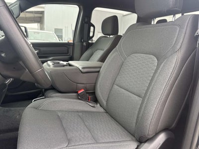 2026 RAM Ram 1500 RAM 1500 EXPRESS CREW CAB 4X2 5'7' BOX