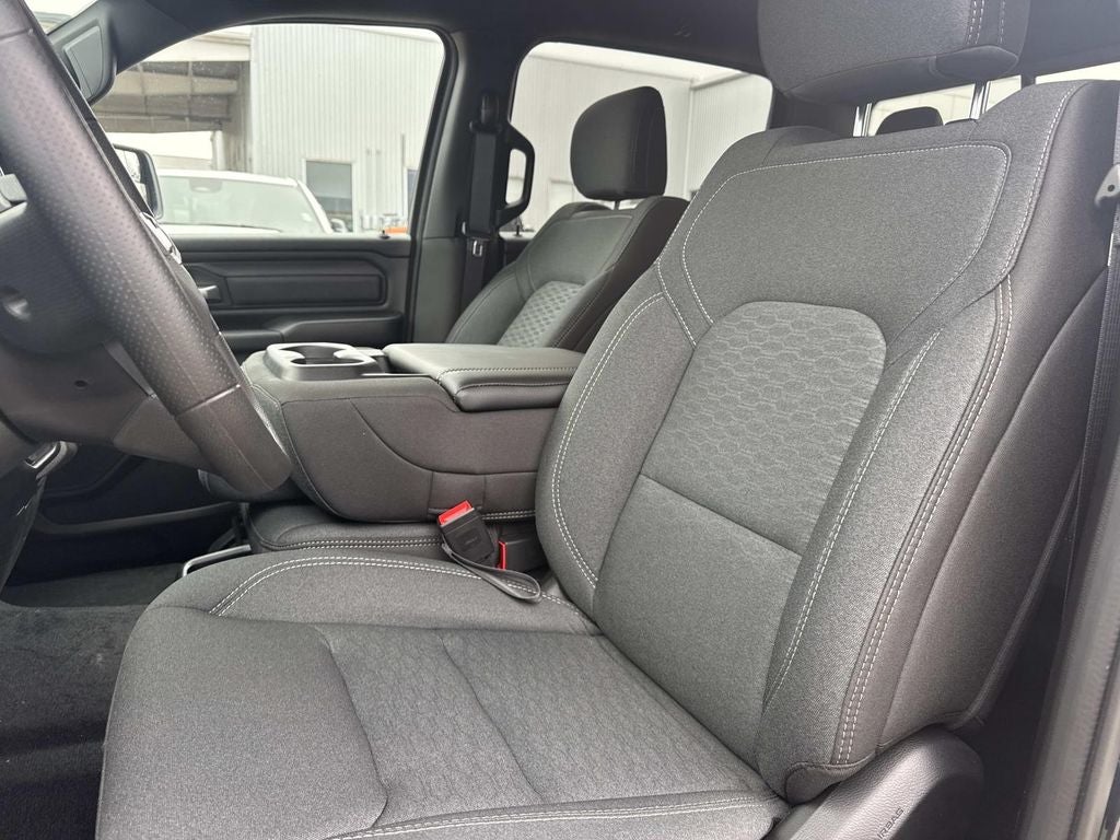 2026 RAM Ram 1500 RAM 1500 EXPRESS CREW CAB 4X2 5'7' BOX