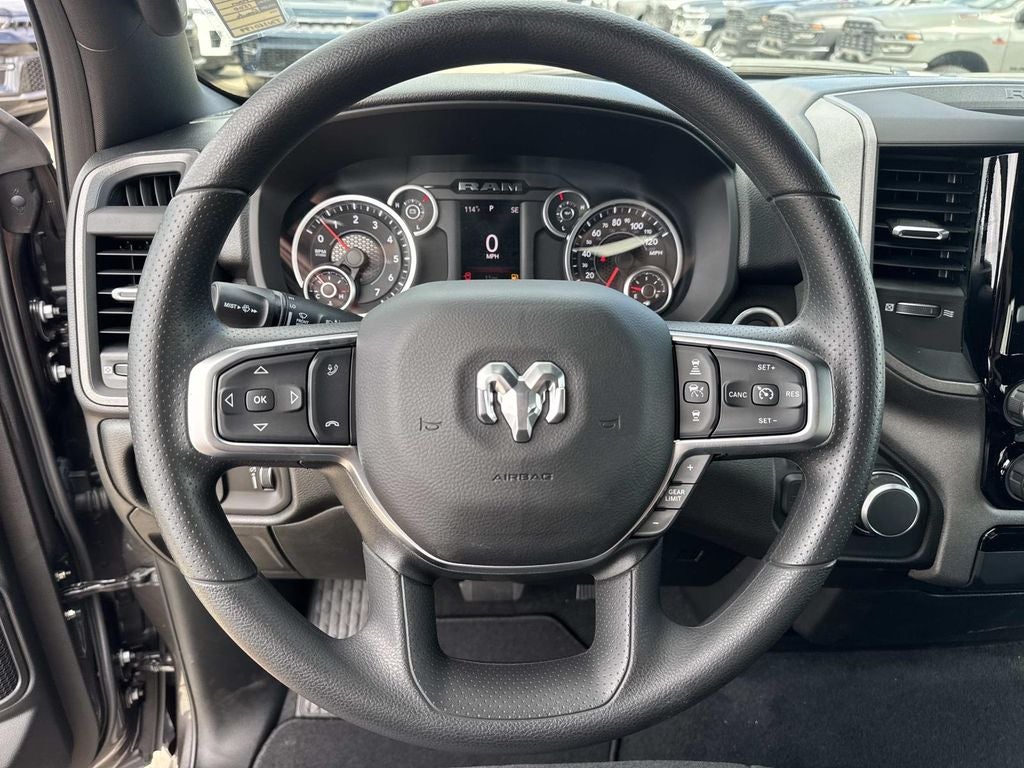 2026 RAM Ram 1500 RAM 1500 EXPRESS CREW CAB 4X2 5'7' BOX