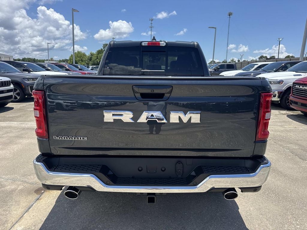 2026 RAM Ram 1500 RAM 1500 LARAMIE CREW CAB 4X2 5'7' BOX