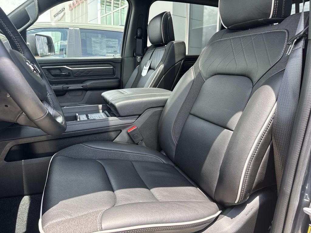 2026 RAM Ram 1500 RAM 1500 LIMITED CREW CAB 4X4 5'7' BOX