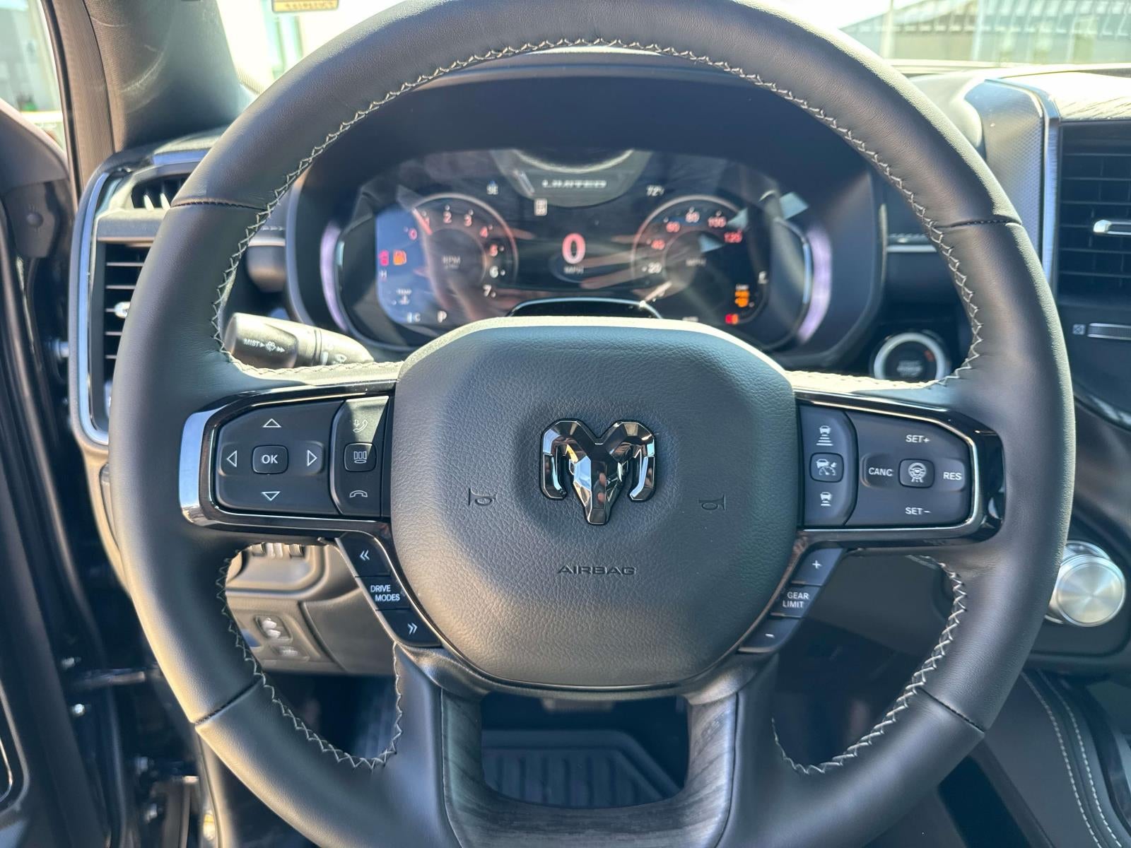 2026 RAM Ram 1500 RAM 1500 LIMITED CREW CAB 4X4 5'7' BOX