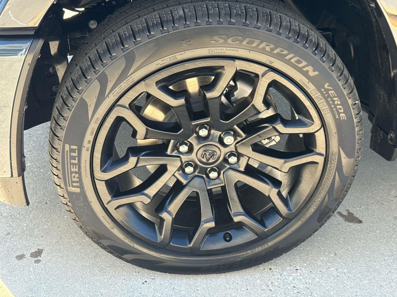 2026 RAM Ram 1500 RAM 1500 LIMITED CREW CAB 4X4 5'7' BOX