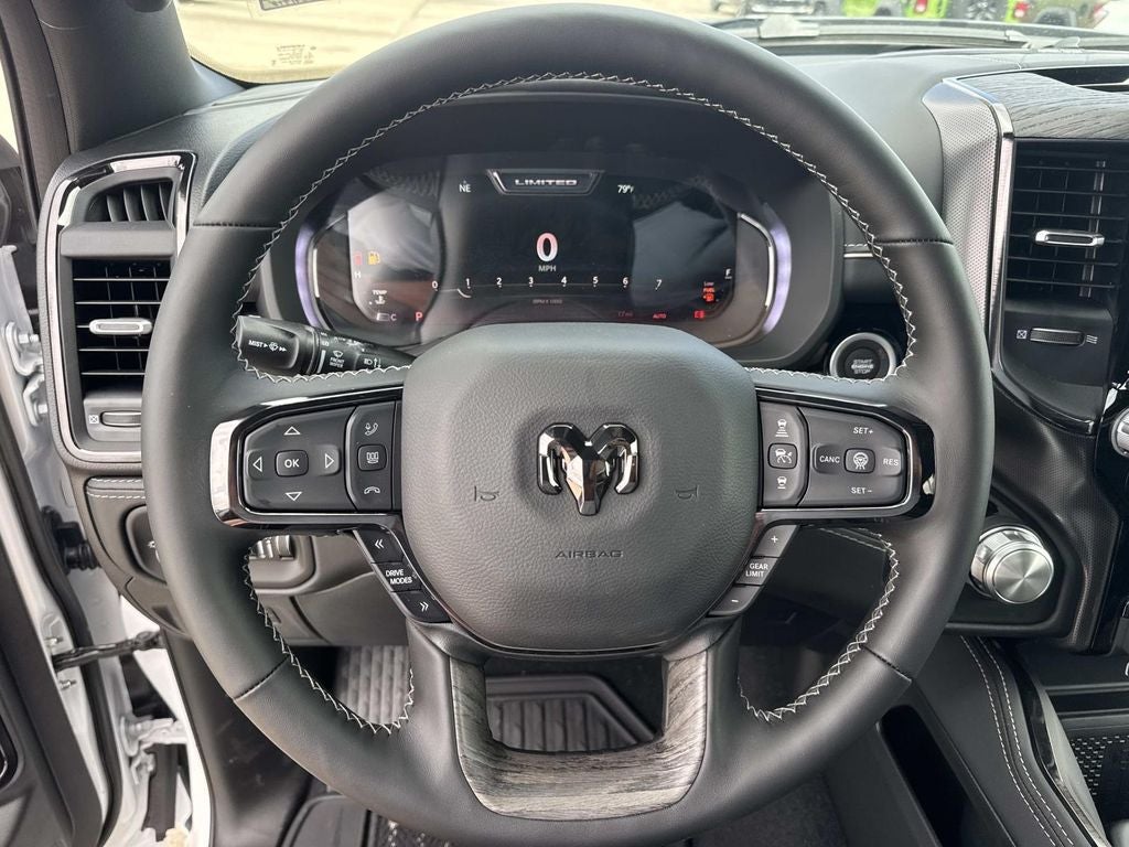 2026 RAM Ram 1500 RAM 1500 LIMITED CREW CAB 4X4 5'7' BOX