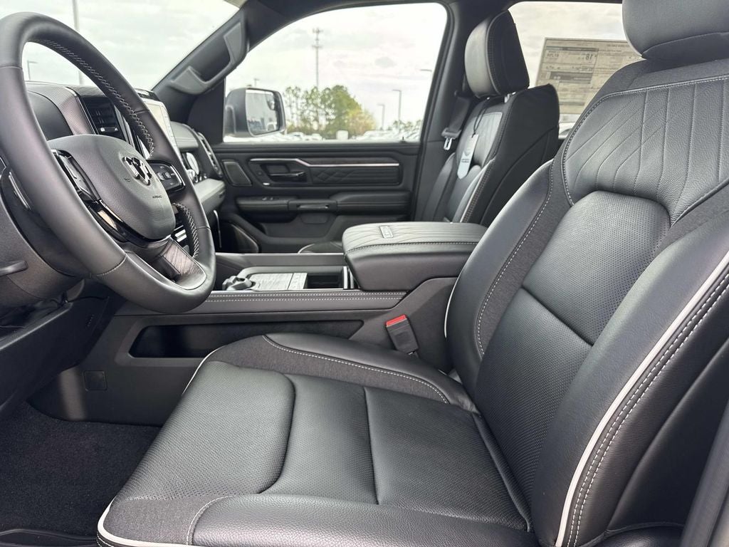 2026 RAM Ram 1500 RAM 1500 LIMITED CREW CAB 4X4 5'7' BOX