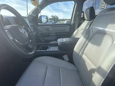 2022 RAM 1500 Limited Crew Cab 4x4 5'7' Box