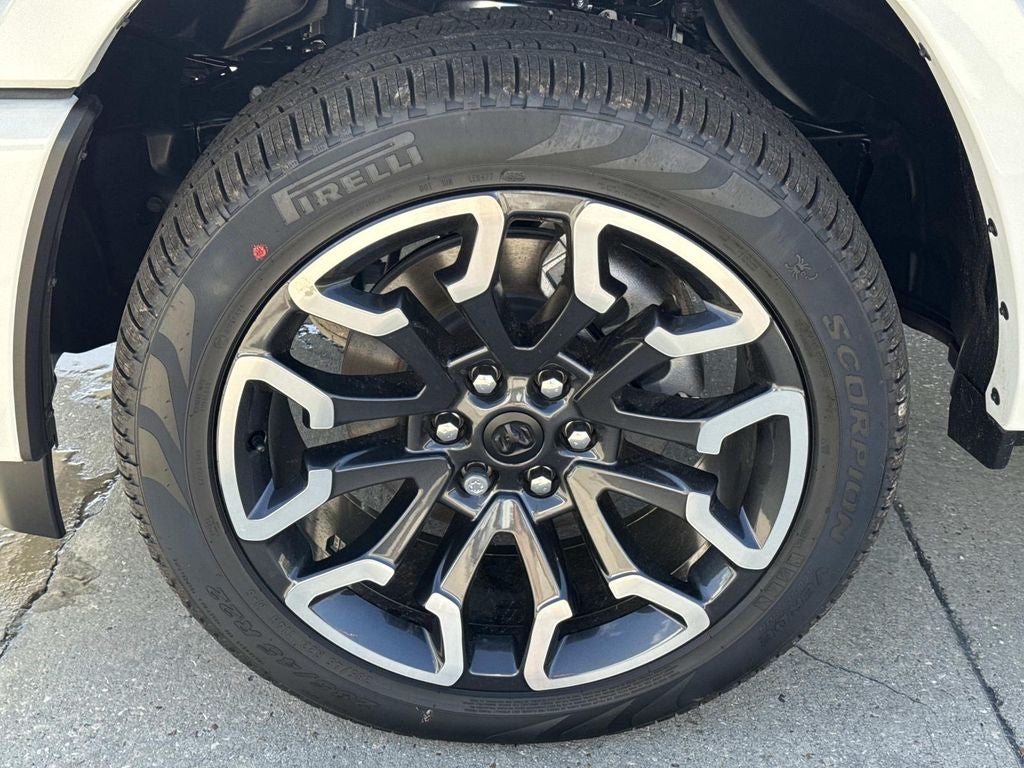 2026 RAM Ram 1500 RAM 1500 LIMITED LONGHORN CREW CAB 4X4 5'7' BOX