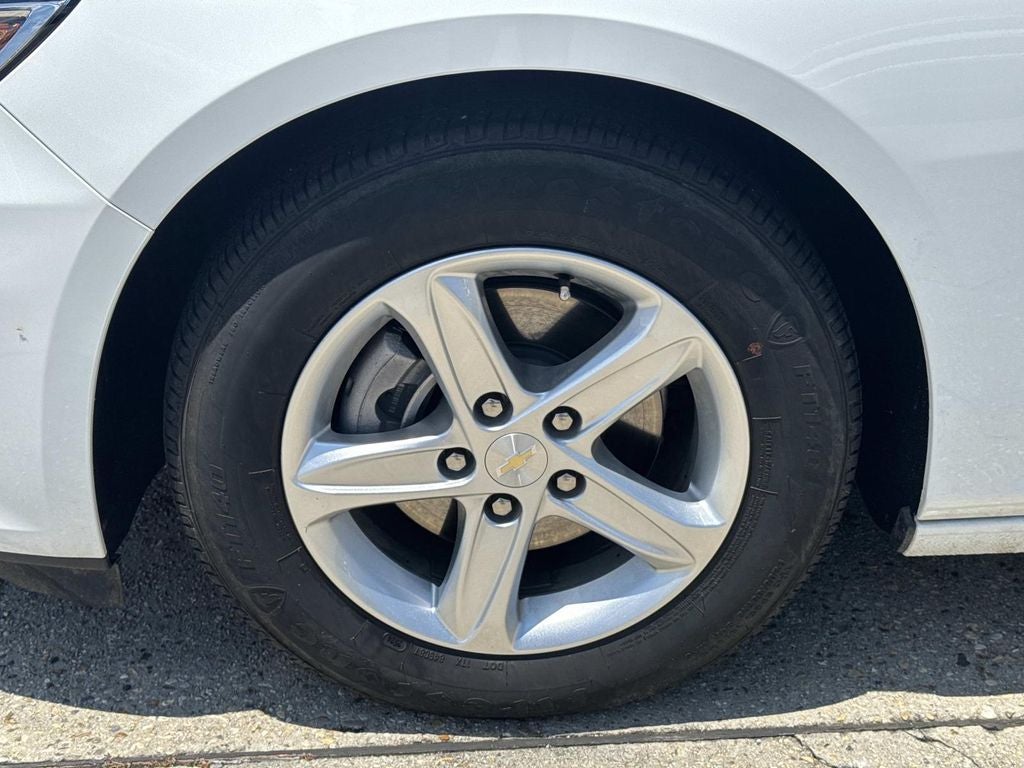 2025 Chevrolet Malibu FWD LS