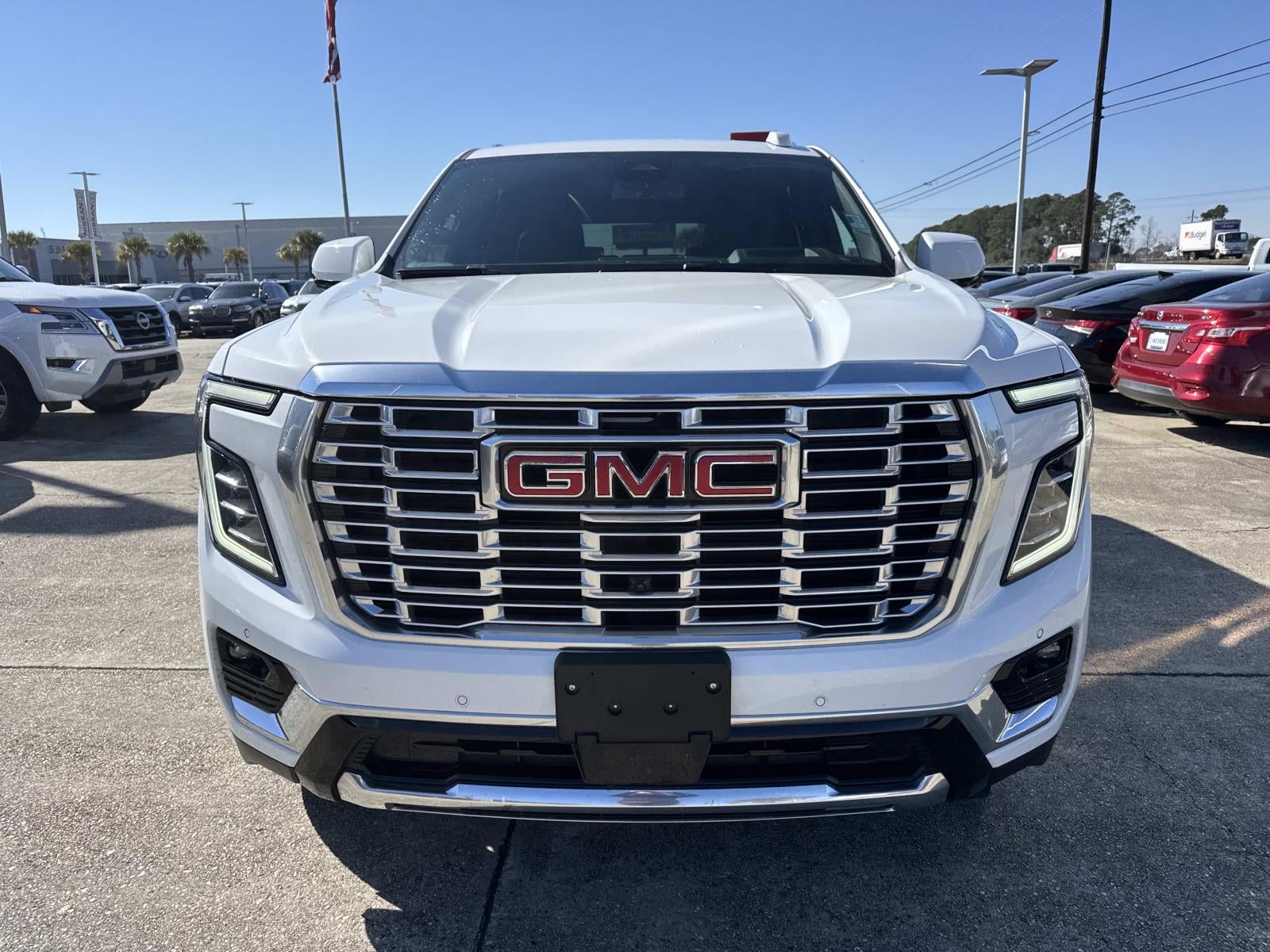 2025 GMC Yukon 4WD Denali