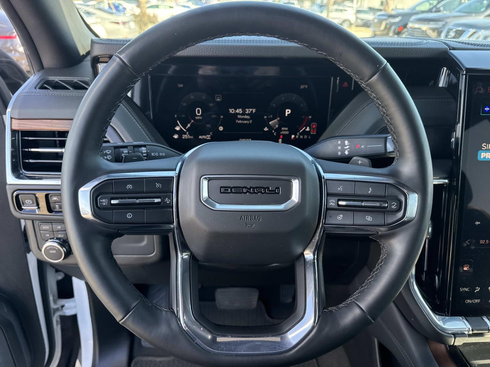 2025 GMC Yukon 4WD Denali