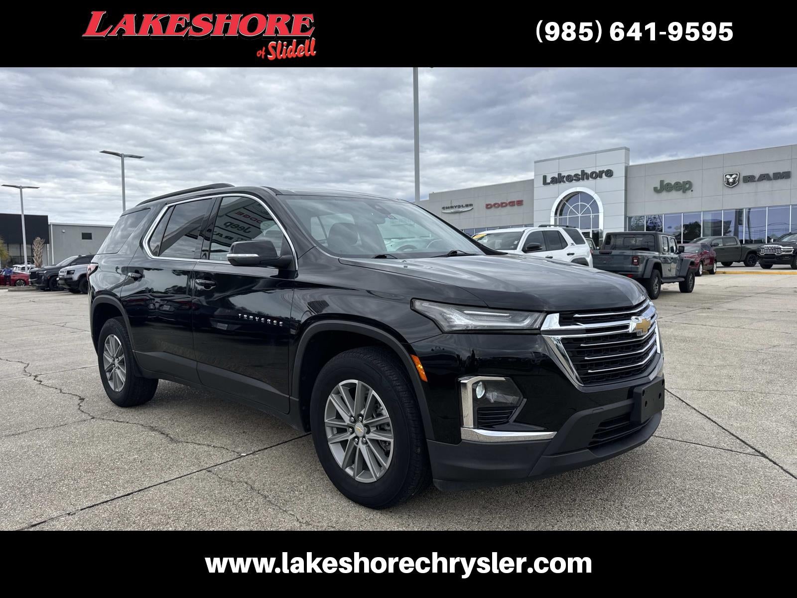 2023 Chevrolet Traverse FWD LT Cloth