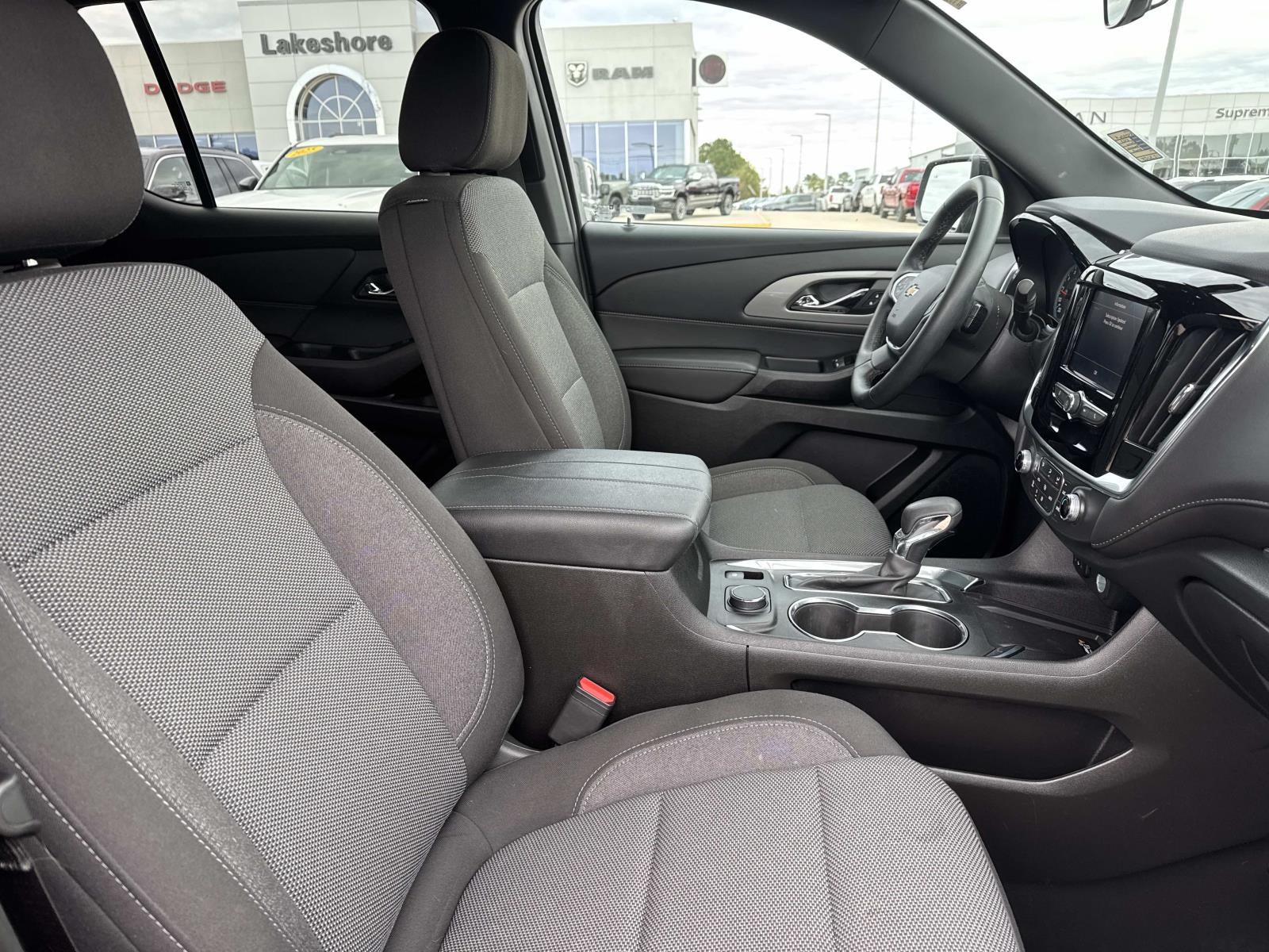 2023 Chevrolet Traverse FWD LT Cloth