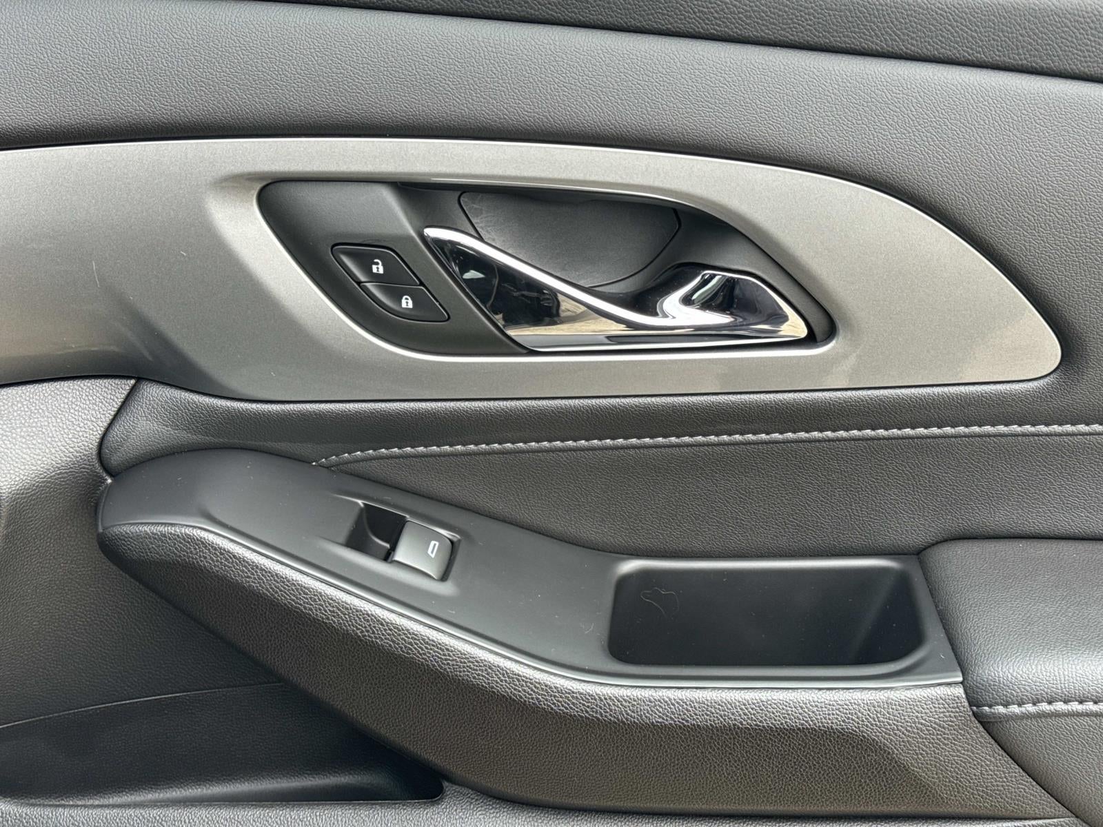2023 Chevrolet Traverse FWD LT Cloth