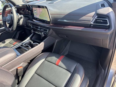 2024 Chevrolet Traverse FWD RS