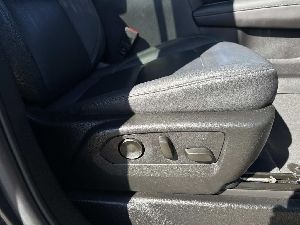 2025 Chevrolet Tahoe 2WD LT