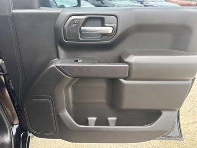 2024 GMC Sierra 1500 4WD Crew Cab Short Box Pro