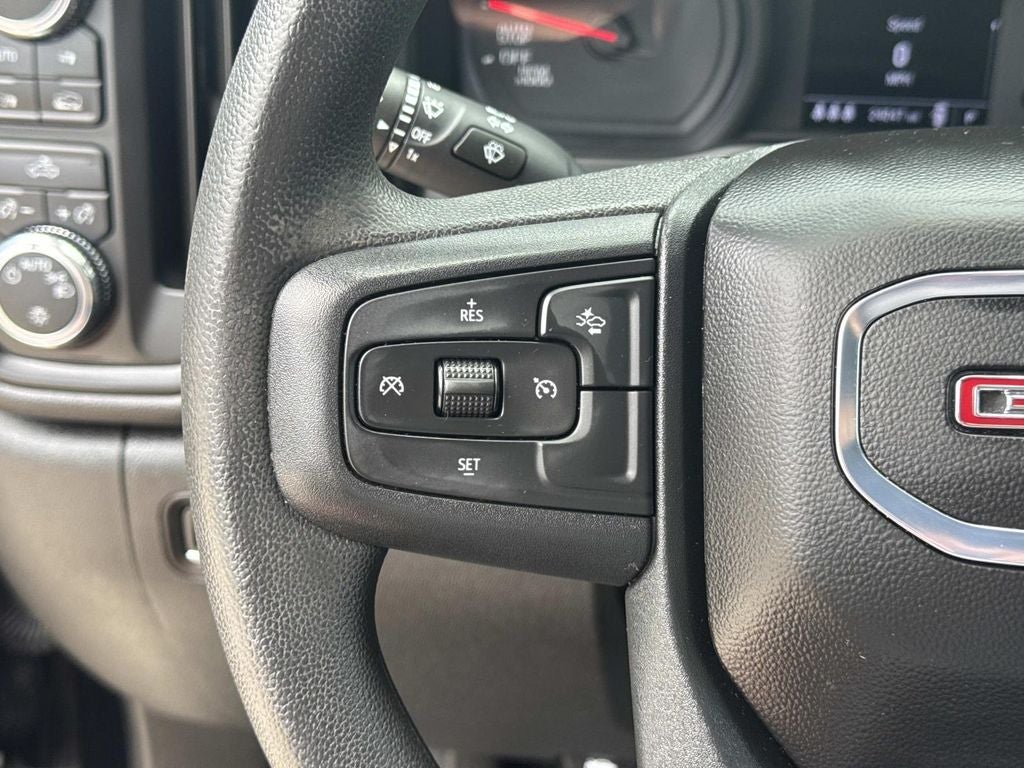 2024 GMC Sierra 1500 4WD Crew Cab Short Box Pro