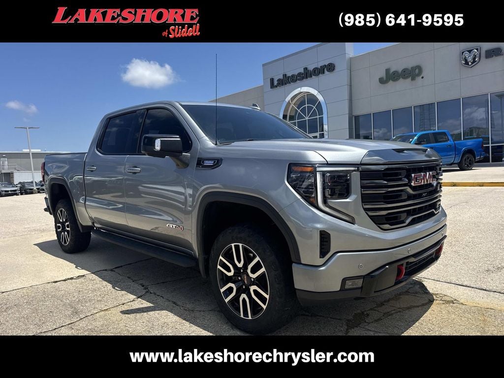 2023 GMC Sierra 4WD Crew Cab Short Box AT4's photo