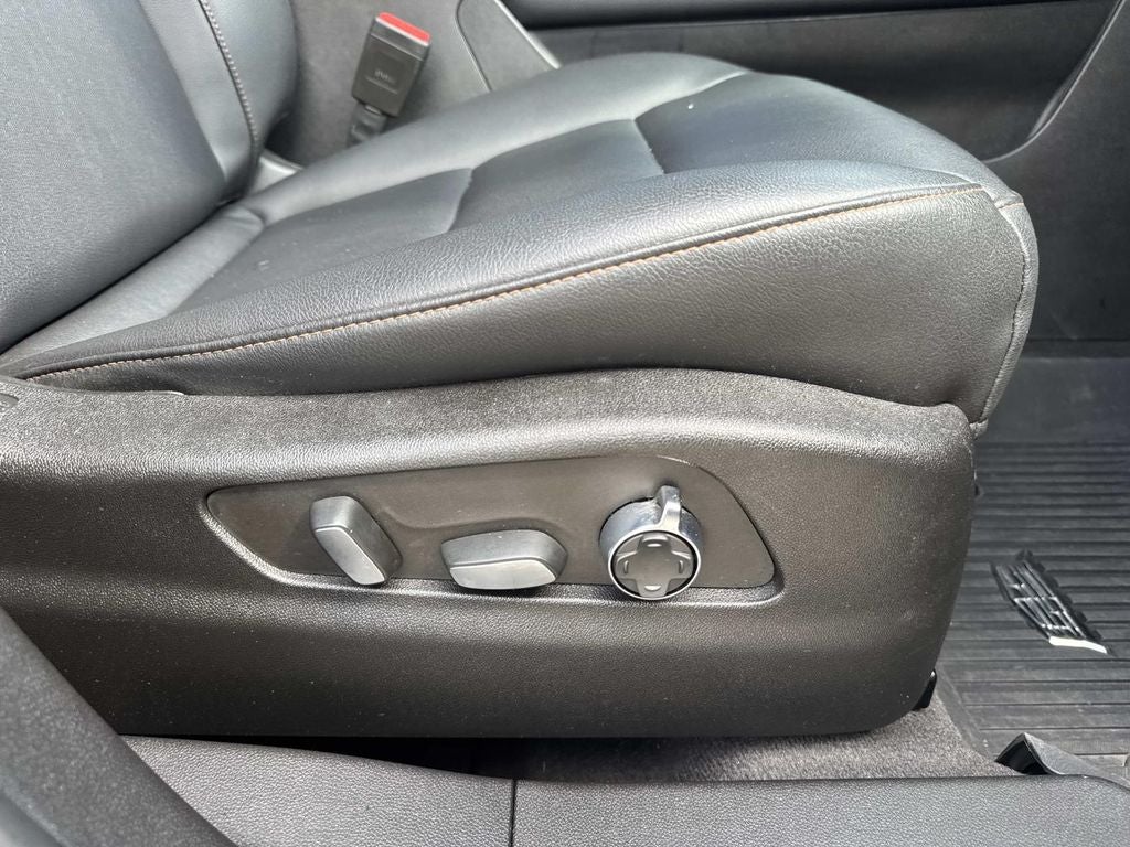 2023 Cadillac XT4 FWD Sport