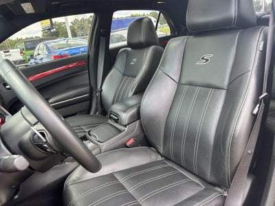 2022 Chrysler 300 S
