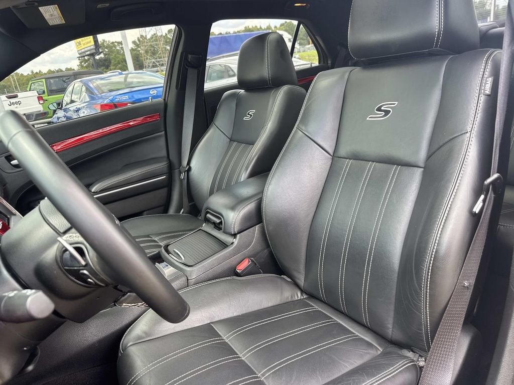 2022 Chrysler 300 S