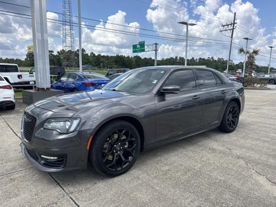 2022 Chrysler 300 S