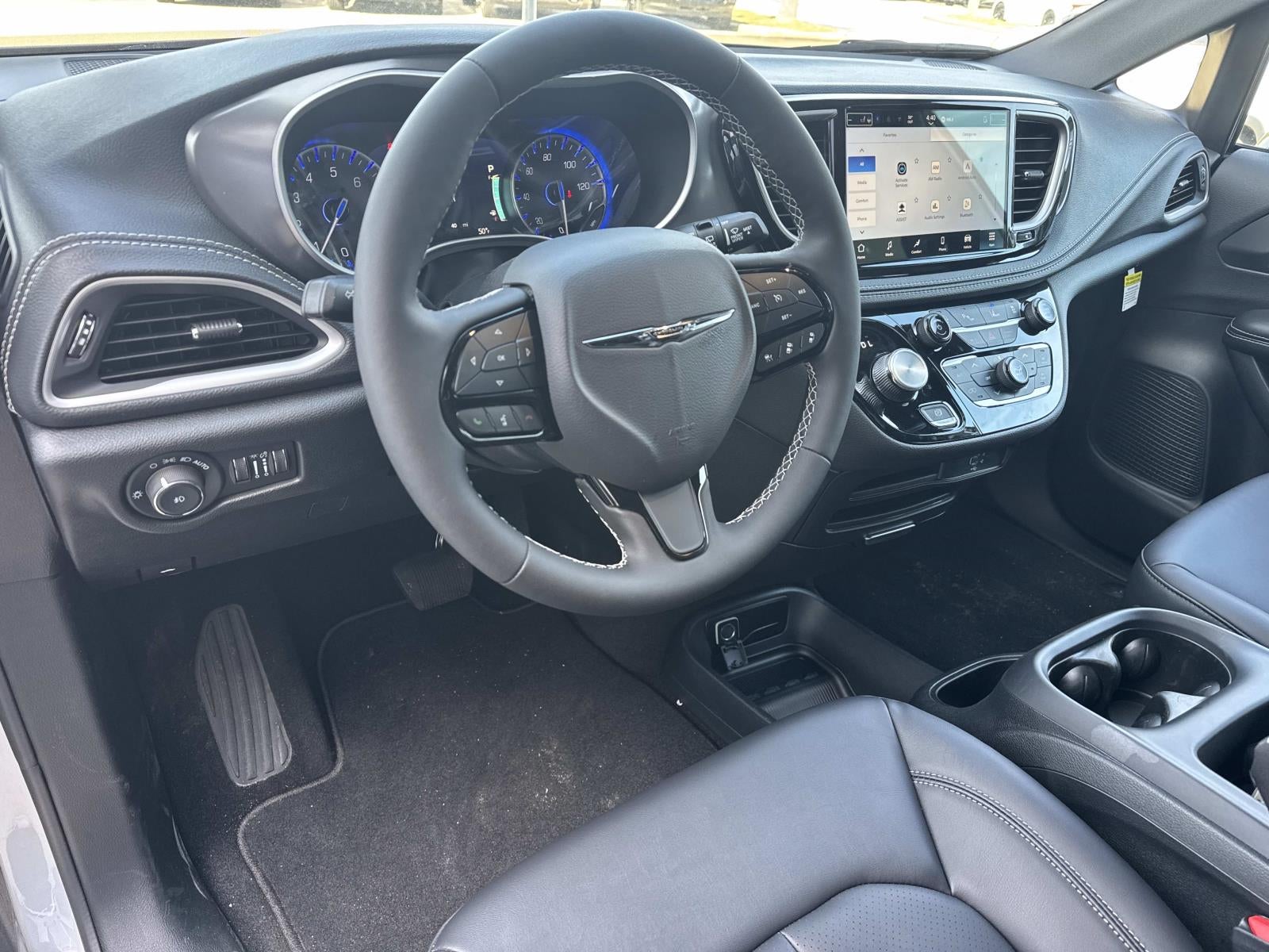 2026 Chrysler Pacifica PACIFICA SELECT