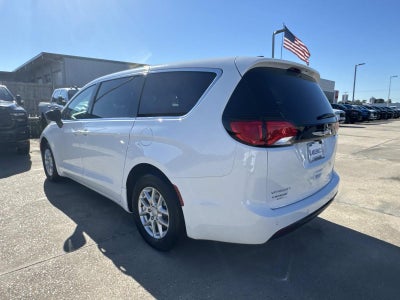 2026 Chrysler Voyager VOYAGER LX