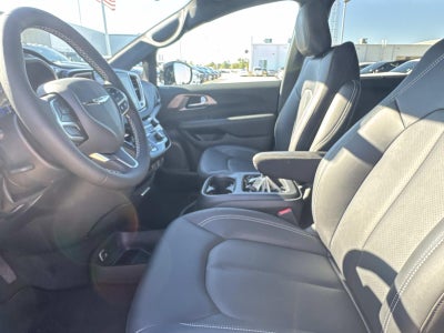 2026 Chrysler Voyager VOYAGER LX