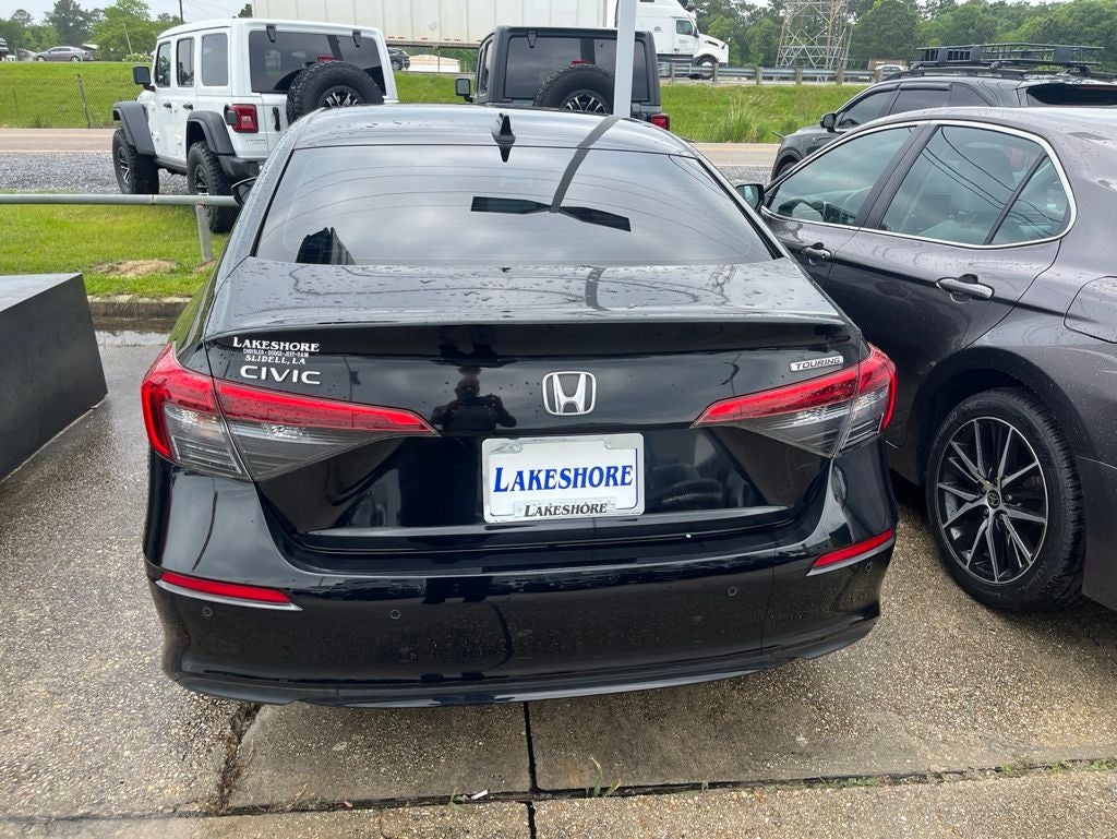 2024 Honda Civic Touring CVT's photo