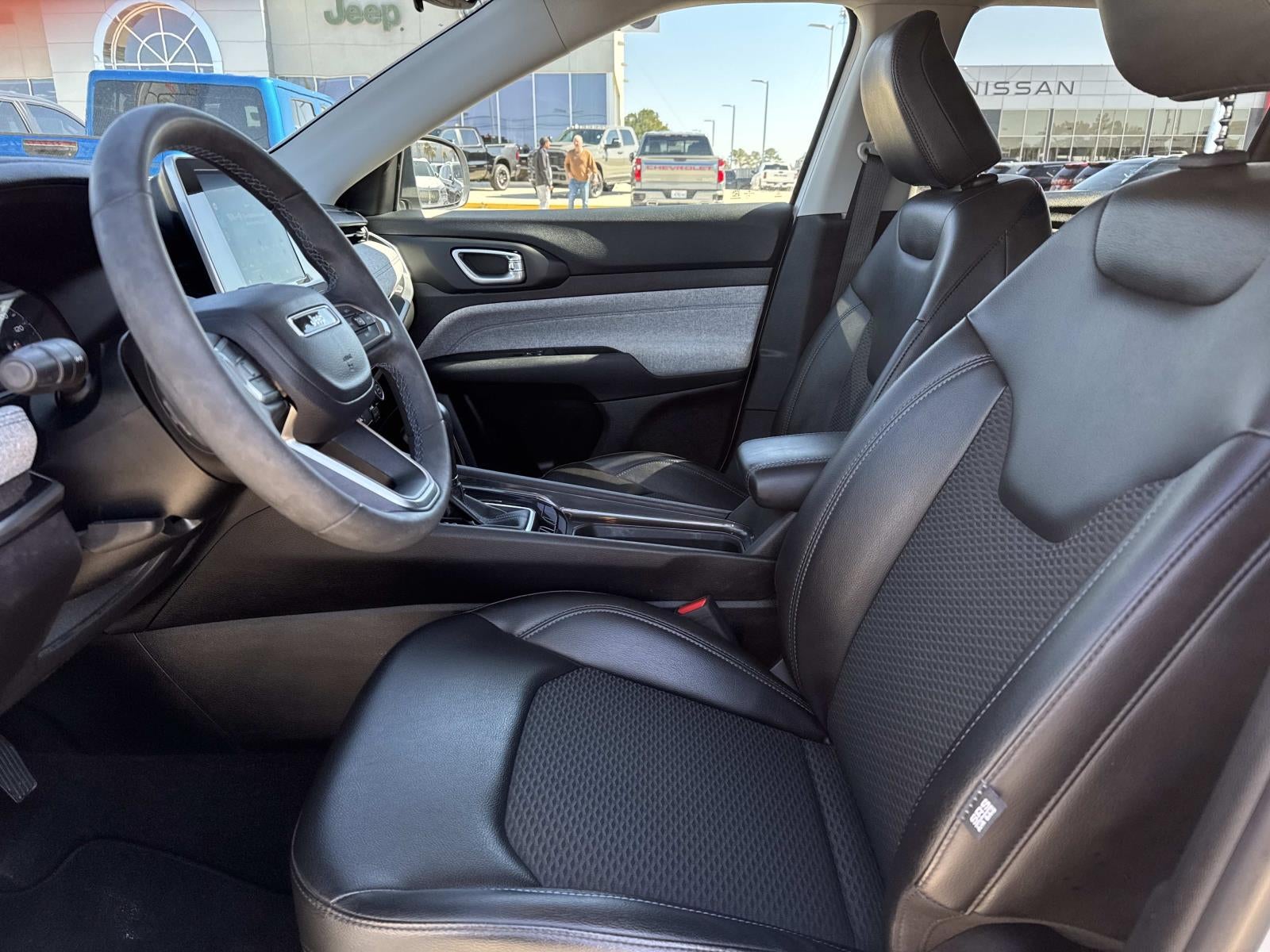 2022 Jeep Compass Latitude FWD