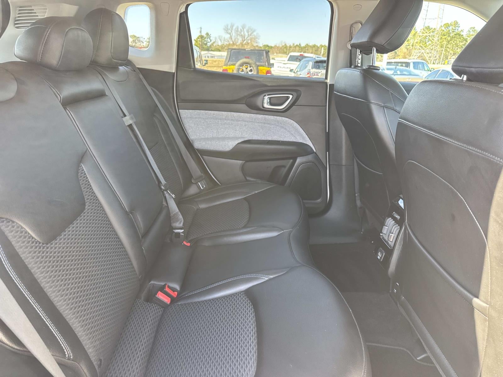 2022 Jeep Compass Latitude FWD