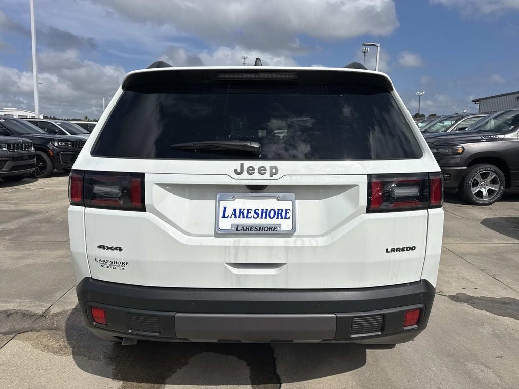 2026 Jeep Cherokee CHEROKEE LAREDO 4X4