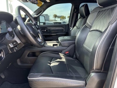 2025 RAM Ram 3500 Limited Mega Cab 4x4 6'4' Box