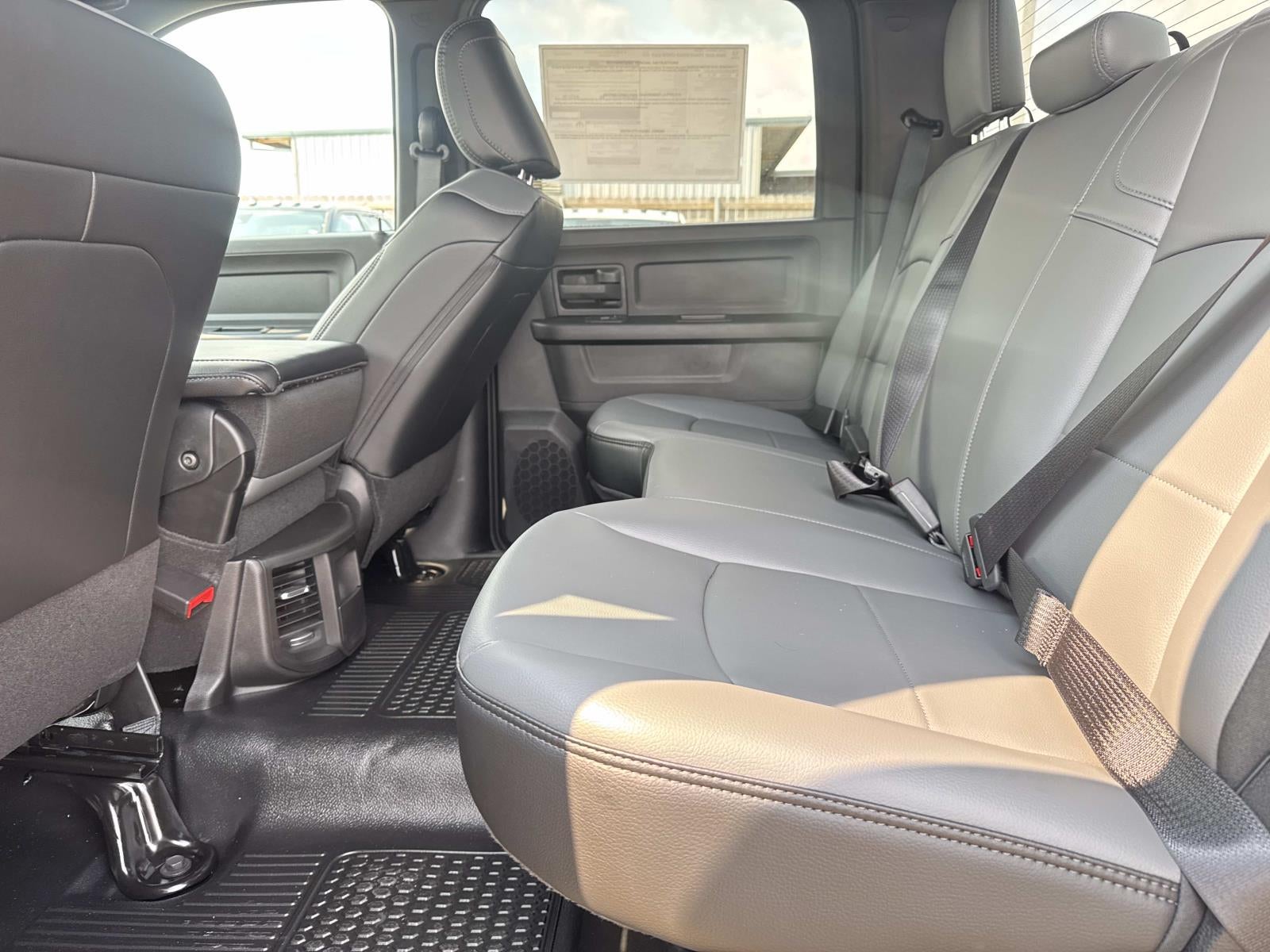 2025 RAM Ram 2500 RAM 2500 TRADESMAN CREW CAB 4X4 6'4' BOX