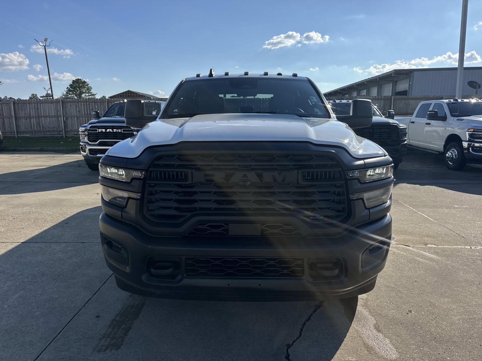 2026 RAM Ram 2500 RAM 2500 TRADESMAN CREW CAB 4X4 6'4' BOX