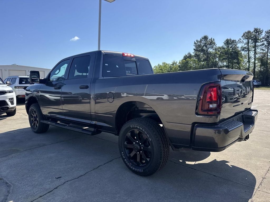 2026 RAM Ram 2500 RAM 2500 BLACK EXPRESS CREW CAB 4X4 6'4' BOX