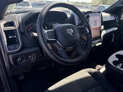 2026 RAM Ram 2500 RAM 2500 BLACK EXPRESS CREW CAB 4X4 6'4' BOX