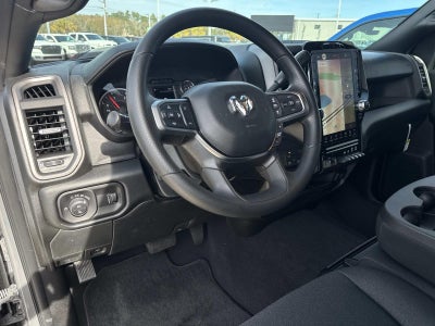 2026 RAM Ram 2500 RAM 2500 BLACK EXPRESS CREW CAB 4X4 6'4' BOX