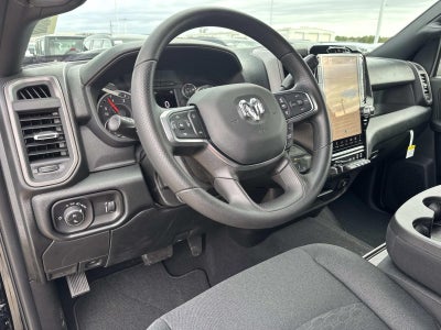 2026 RAM Ram 2500 RAM 2500 BLACK EXPRESS CREW CAB 4X4 6'4' BOX