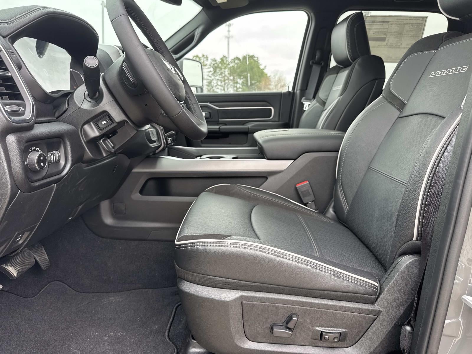 2026 RAM Ram 2500 RAM 2500 LARAMIE MEGA CAB 4X4 6'4' BOX