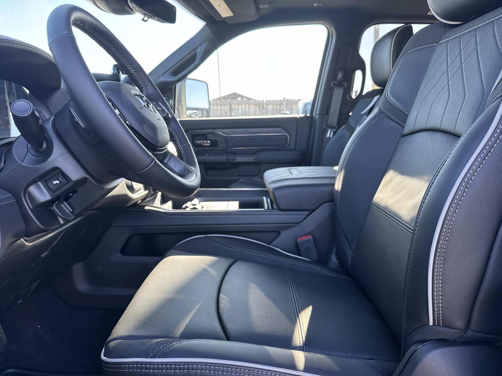 2026 RAM Ram 2500 RAM 2500 LIMITED CREW CAB 4X4 6'4' BOX