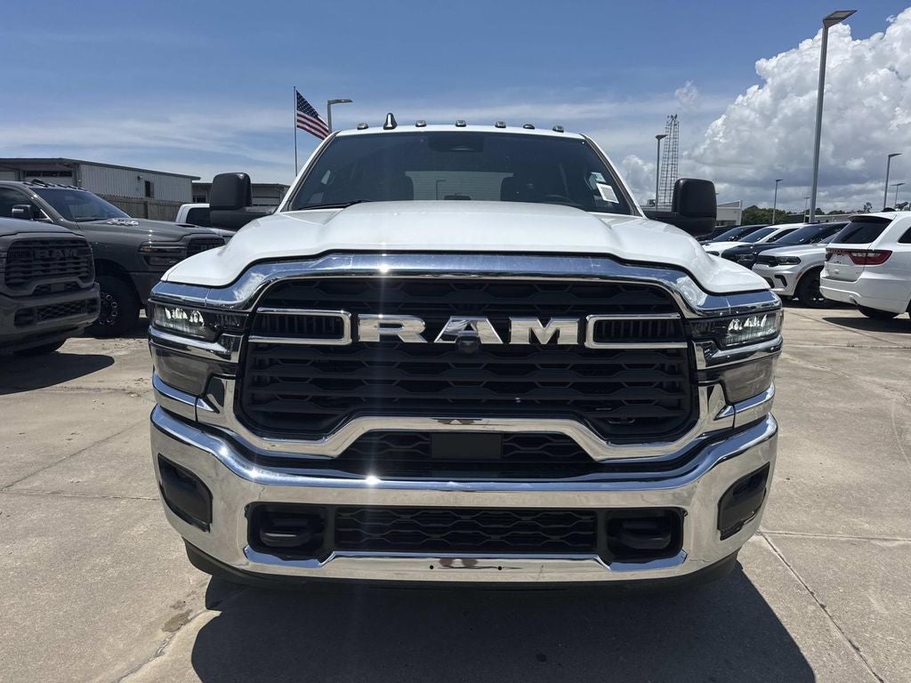 2026 RAM Ram 3500 RAM 3500 TRADESMAN CREW CAB 4X4 8' BOX