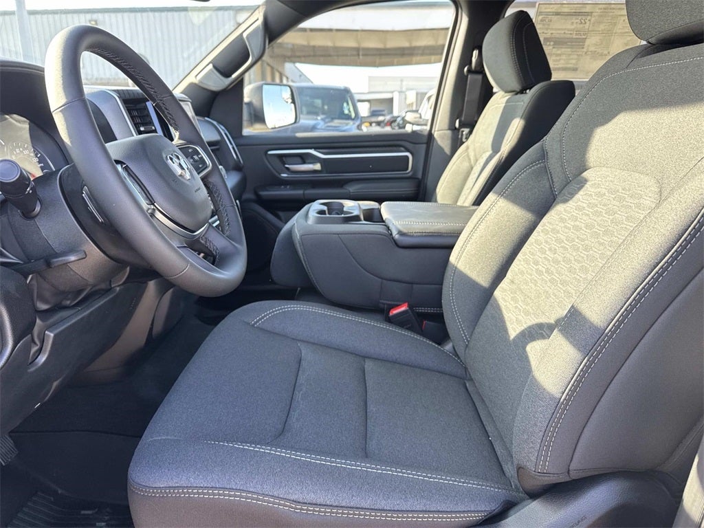 2026 RAM Ram 1500 RAM 1500 BIG HORN CREW CAB 4X2 5'7' BOX